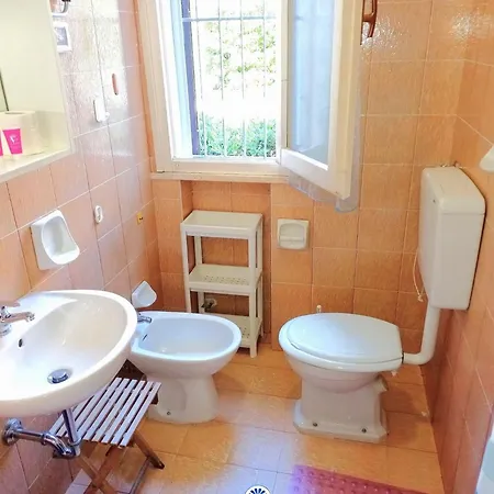 Apartment Amazing With Garden